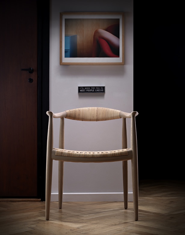 pp501-the_chair-001
