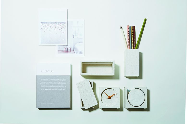 Ouur_stationary_02