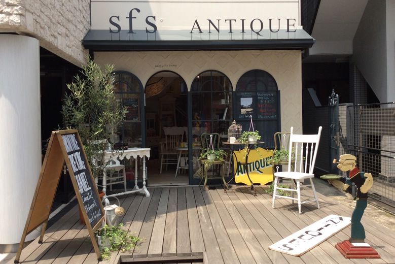 weekend-antiqueshop-sfs_01