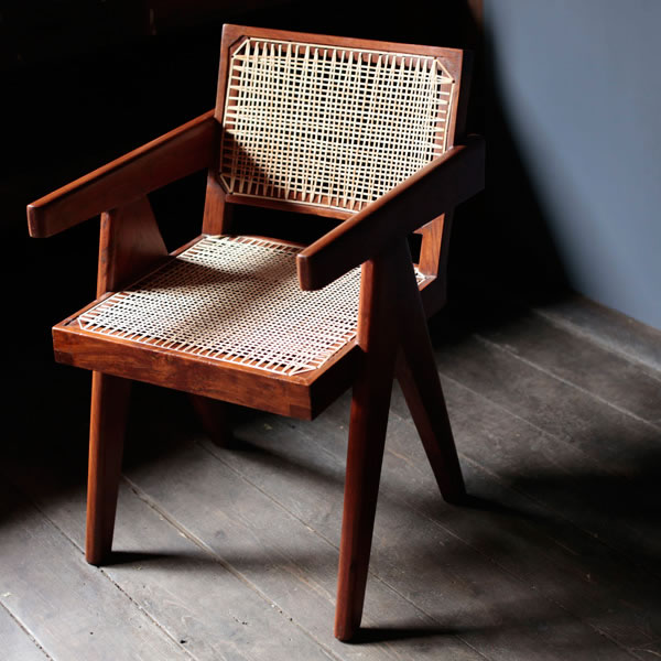 pierrejeanneret-chairsforchandigarh_001