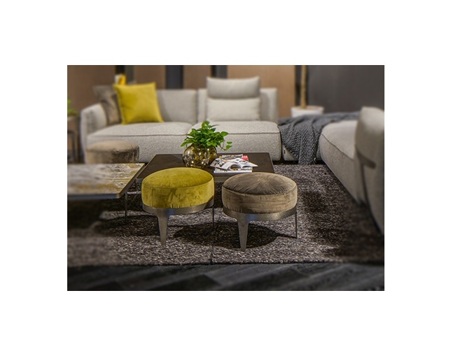Herman オットマン(ハーマン オットマン)/Natuzzi Italia Herman オットマン(ハーマン オットマン)/Natuzzi Italia